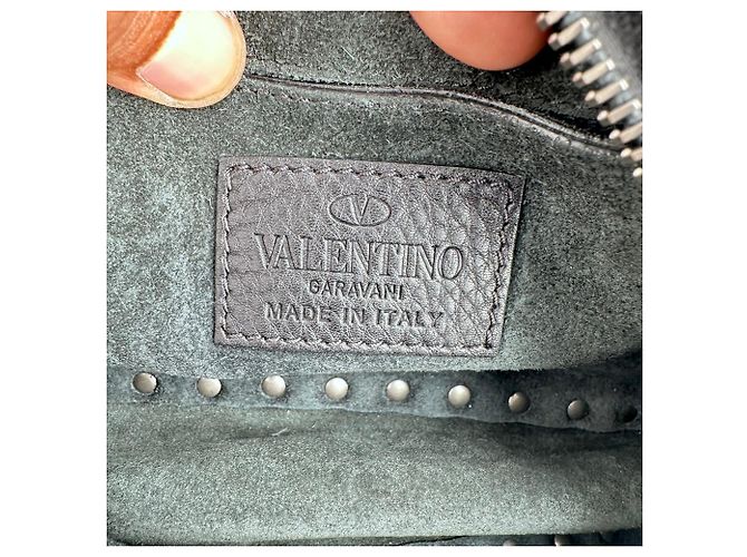 Valentino Garavani Borsa a tracolla Valentino Rolling Rockstud in pelle nera Nero - vista 9