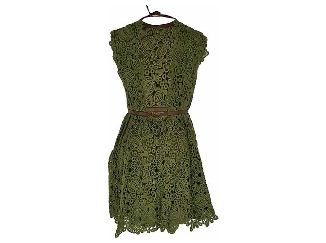Minivestido de encaje de hojas Valentino Garavani en algodón verde oliva - vista 3