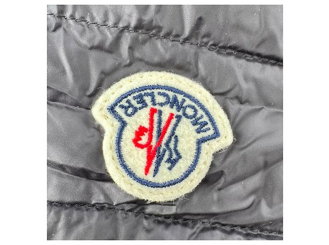 Moncler Liane Weste mit Knöpfen aus schwarzem Polyamid - Ansicht 6
