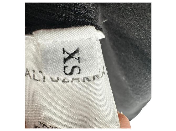 Autre Marque Altuzarra Pullover mit Herz-Ausschnitt aus schwarzer Viskose - Ansicht 5