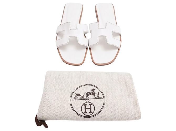 Sandalias Oran Logo en piel blanca Hermès Blanco - vista 2