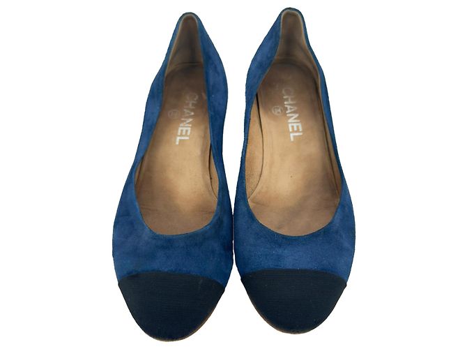 Timeless Ballerine Chanel Cap Toe Chain in scamosciato blu Blu chiaro - vista 4