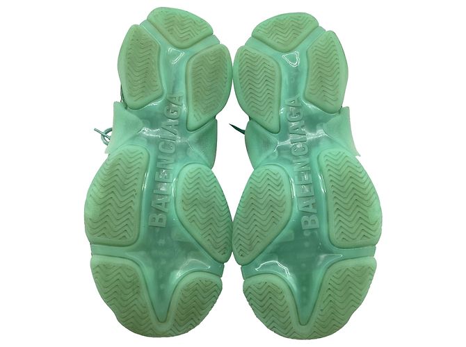 Balenciaga Triple S Sneaker mit transparenter Sohle aus Polyester in Mint Grün - Ansicht 14
