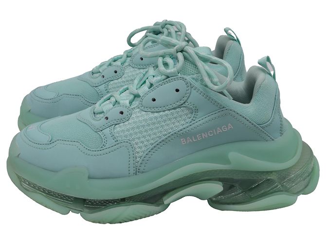 Balenciaga Triple S Sneaker mit transparenter Sohle aus Polyester in Mint Grün - Ansicht 4