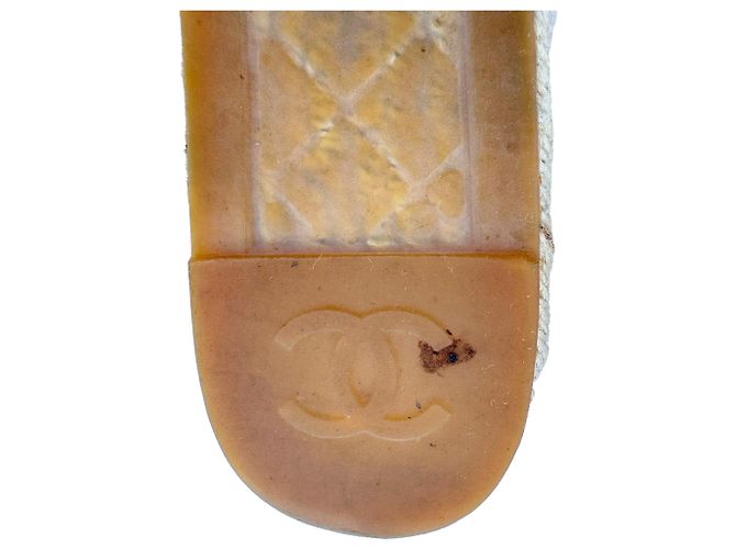Timeless Ballerine espadrilles Chanel CC in pelle di agnello nude Marrone Carne - vista 13