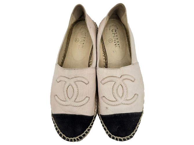 Timeless Ballerine espadrilles Chanel CC in pelle di agnello nude Marrone Carne - vista 2