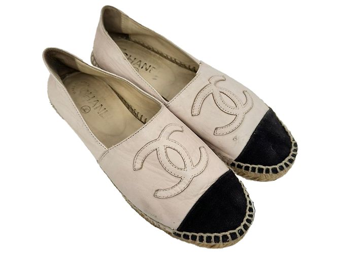 Timeless Ballerine espadrilles Chanel CC in pelle di agnello nude Marrone Carne - vista 4