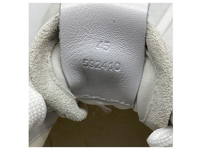 Baskets Loewe Flow Runner en daim blanc Écru - vue 7