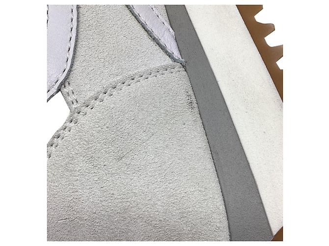 Baskets Loewe Flow Runner en daim blanc Écru - vue 9