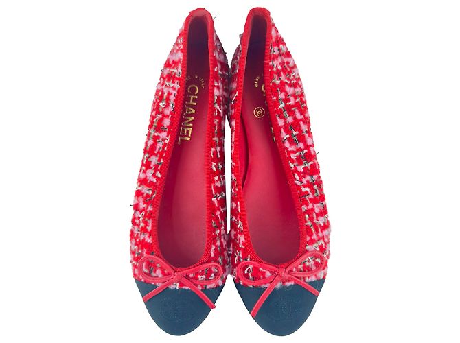 Timeless Ballerine Chanel con logo Interlocking CC in tweed rosa - vista 4