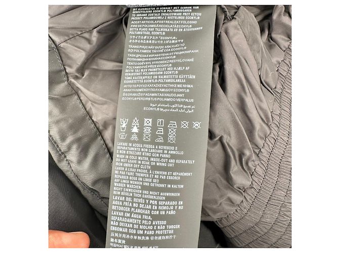 Prada Re-Nylon Steppjacke in Schwarz aus Polyamid - Ansicht 13
