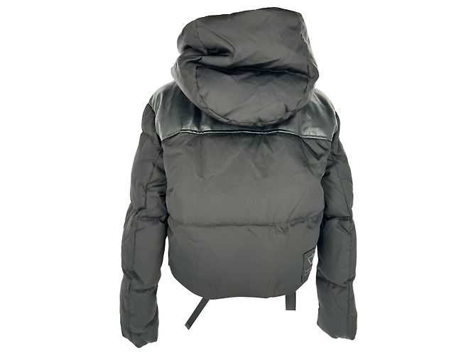 Prada Re-Nylon Steppjacke in Schwarz aus Polyamid - Ansicht 3