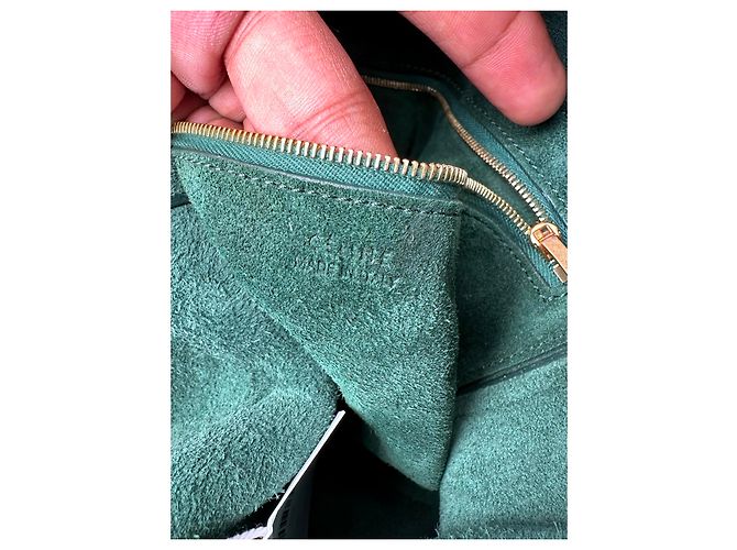 Céline Celine Medium Sangle Bucket Bag aus grünem Leder Olivgrün - Ansicht 16