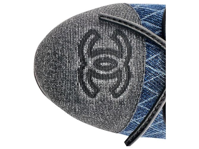 Timeless Chanel CC Interlocking Logo gesteppte Ballerinas in Blue Denim Blau - Ansicht 9