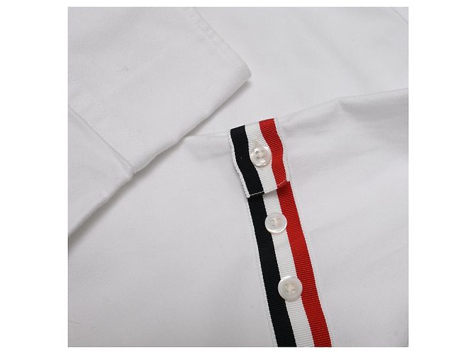 Camisa Oxford de algodón blanco con brazalete y corte cropped de cuello redondo de Thom Browne - vista 12