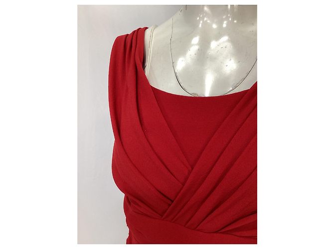 Vestido midi drapeado Dolce & Gabbana en seda roja - vista 16
