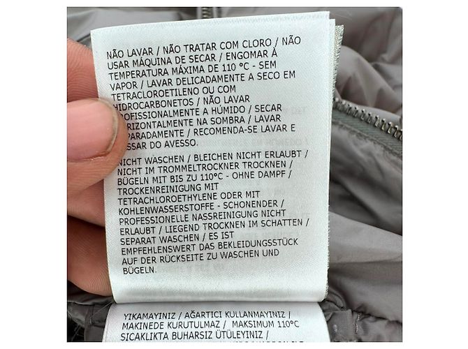 Moncler Steppstrickjacke mit Reißverschluss aus Polyamid in Grau - Ansicht 12