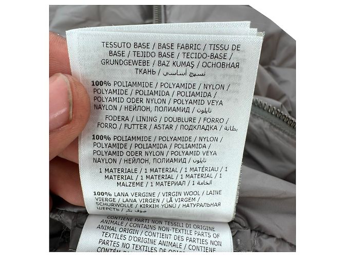 Moncler Steppstrickjacke mit Reißverschluss aus Polyamid in Grau - Ansicht 14