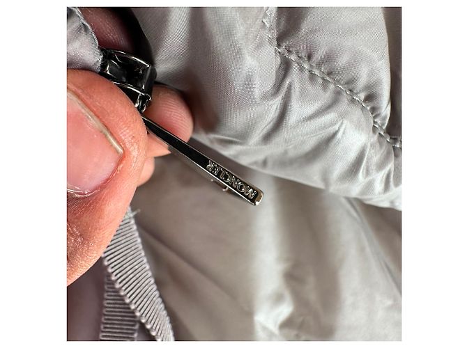 Moncler Steppstrickjacke mit Reißverschluss aus Polyamid in Grau - Ansicht 5