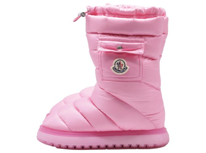 Moncler Gaia Pocket Mid Boots in Pink Polyamide - view 4