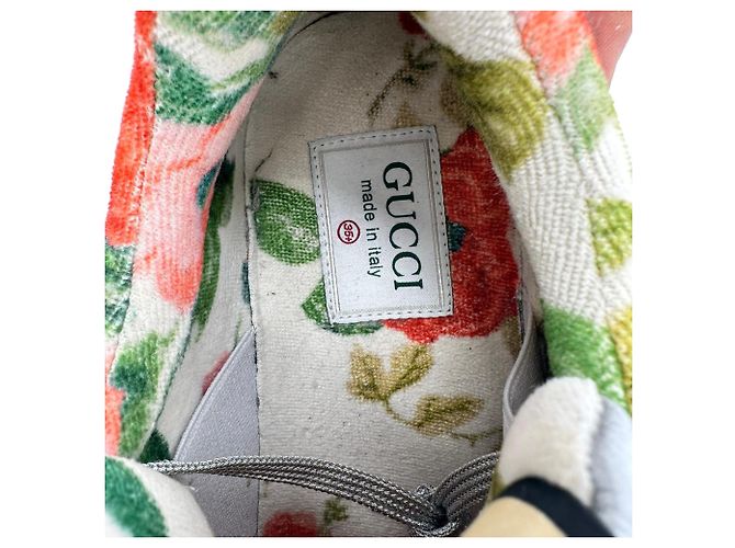 Sneakers Gucci Ultrapace Low Top in glitter argento - vista 11