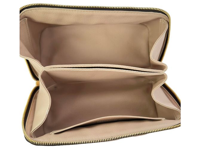 Beauty case Louis Vuitton in Toile Monogram e Pelle Marrone - vista 11