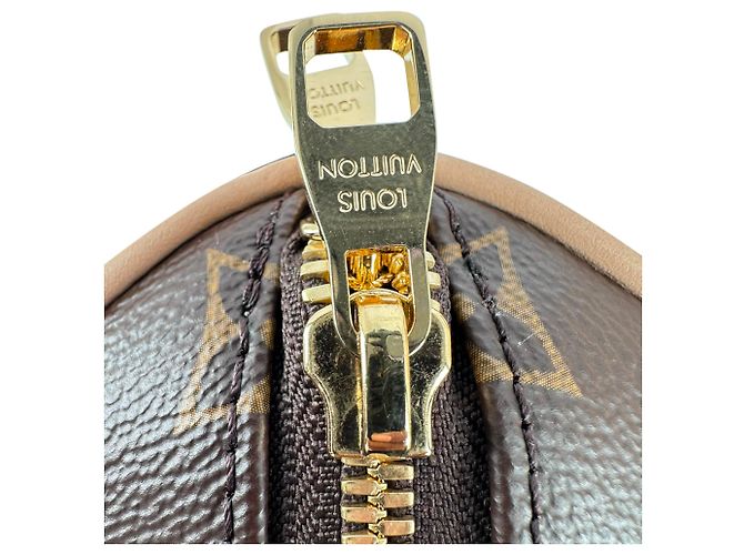 Beauty case Louis Vuitton in Toile Monogram e Pelle Marrone - vista 15