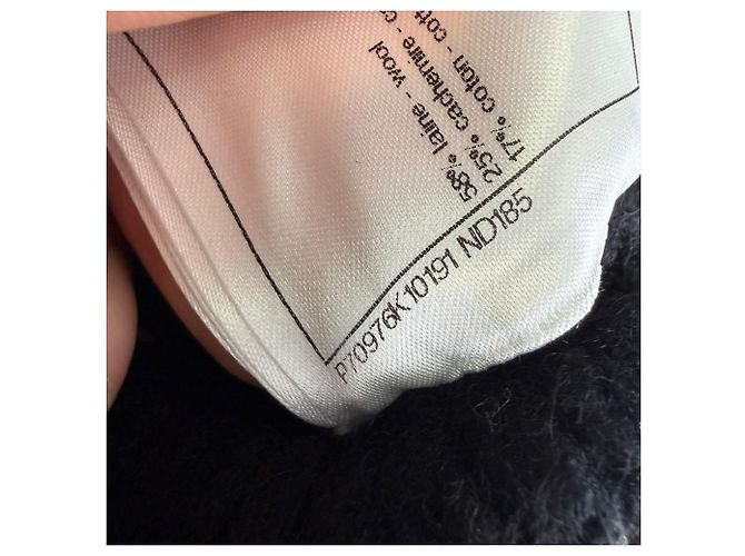 Chanel 21A Metiers D'Art Runway Pullover aus schwarzer Wolle - Ansicht 12