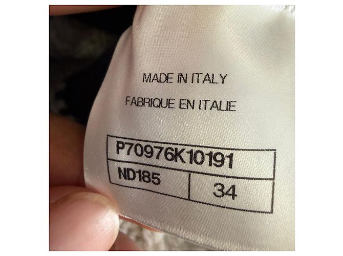 Chanel 21A Metiers D'Art Runway Pullover aus schwarzer Wolle - Ansicht 6