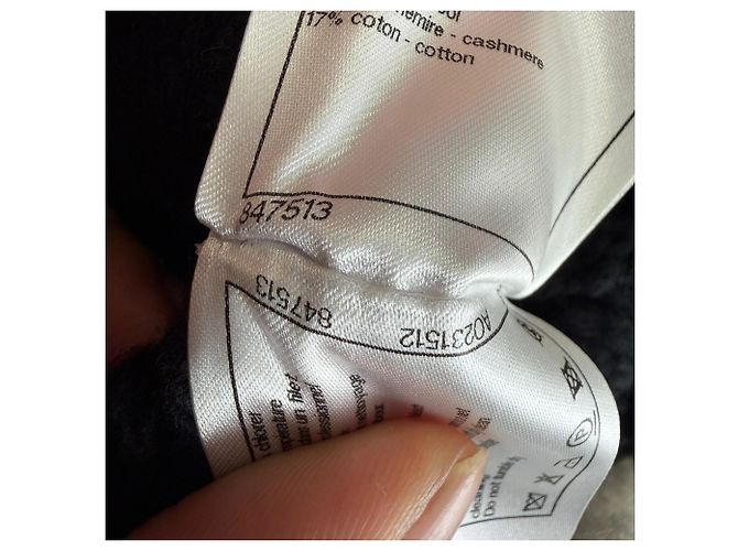 Chanel 21A Metiers D'Art Runway Pullover aus schwarzer Wolle - Ansicht 9