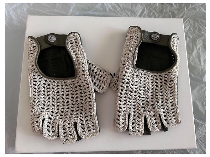 Chanel Häkel-Lederhandschuhe Beige Dunkelgrün - Ansicht 6