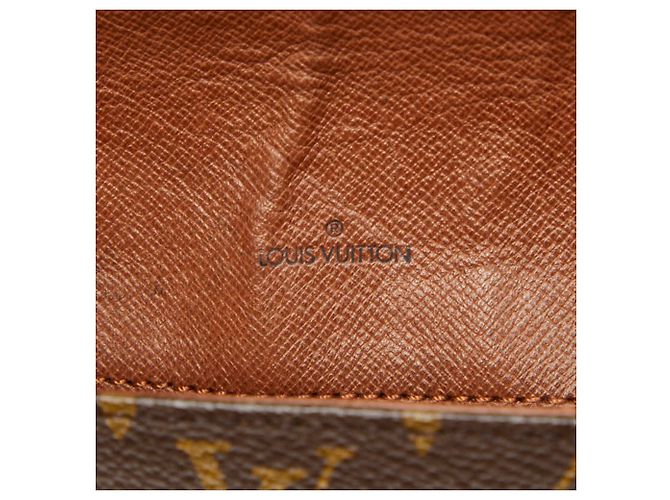 Borsa a tracolla Louis Vuitton Monogram Saint Cloud GM Marrone - vista 11
