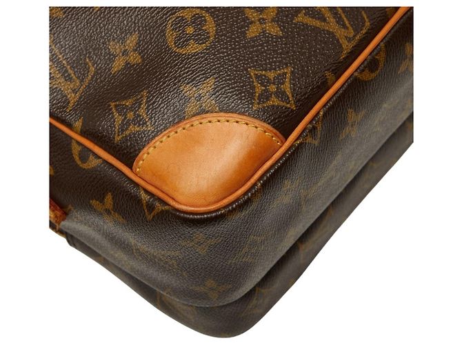 Borsa a tracolla Louis Vuitton Monogram Nile Marrone - vista 7