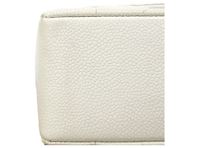 Borsa a tracolla Chanel Diana in pelle di vitello bianca Bianco - vista 13