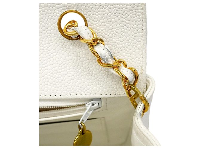 Borsa a tracolla Chanel Diana in pelle di vitello bianca Bianco - vista 8