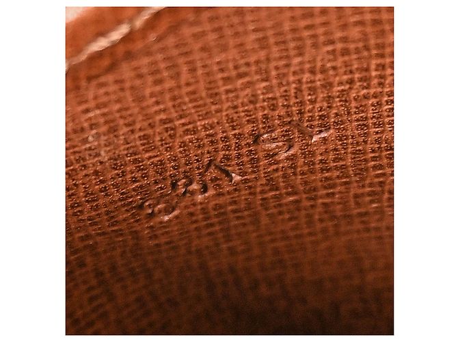 Louis Vuitton Cartouchiere Monogram MM Marrone - vista 5