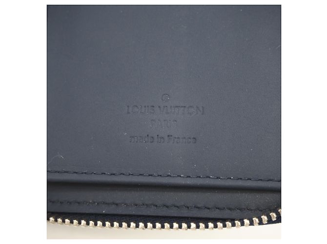 Louis Vuitton Aerogram Zippy Vertical Wallet Navy blue - view 19
