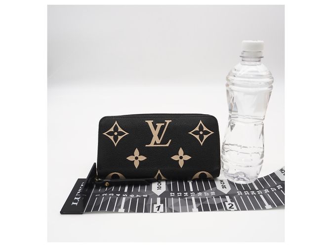 Louis Vuitton Bicolor Monogram Empreinte Zippy Wallet Schwarz Mehrfarben Monogramm - Ansicht 3