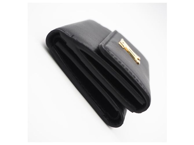 Mini billetera trifold de piel de becerro Louis Vuitton Negro - vista 8