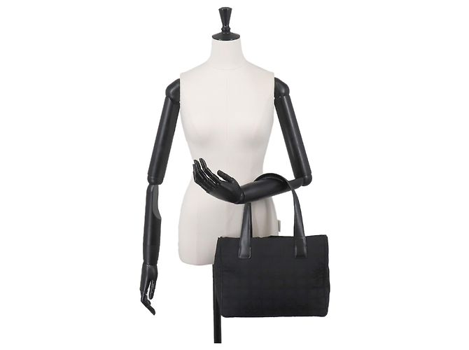 PM Handtasche der neuen Reisekollektion von Chanel Schwarz - Ansicht 10