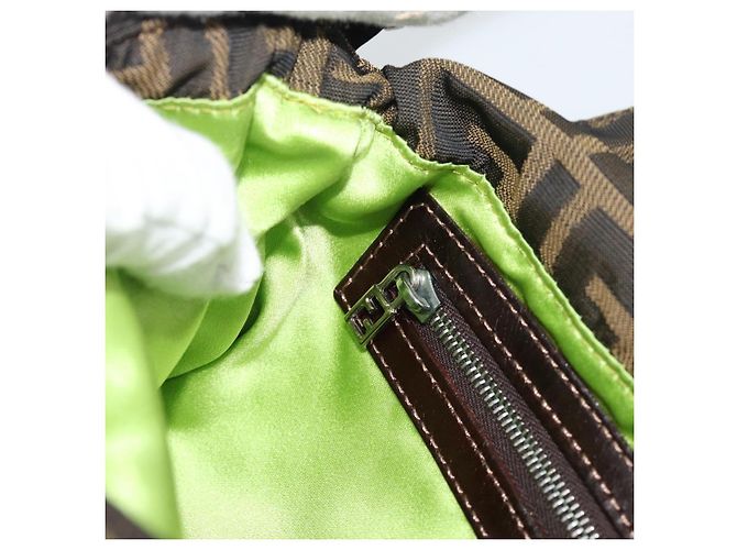 FENDI Zucca Canvas Flower Embroidery Mamma Baguette Marrone Argento Auth yk20688SM - vista 21