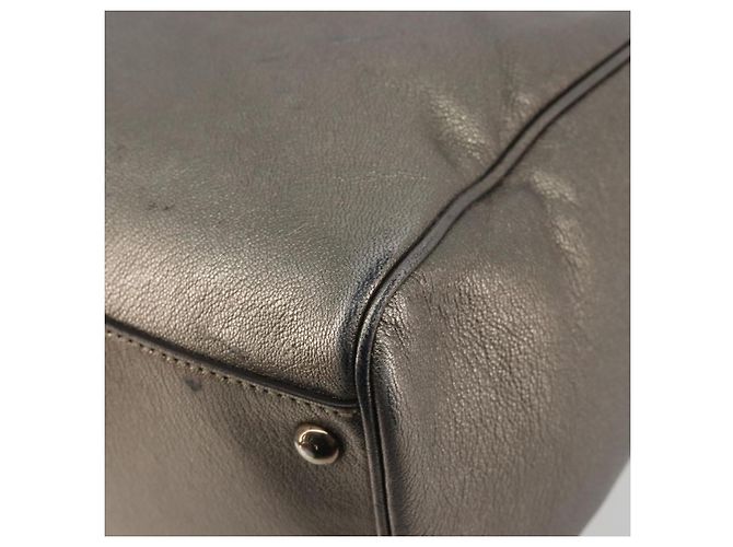 Borsa LOUIS VUITTON Gancini in pelle argento LV Auth ar14110 - vista 13