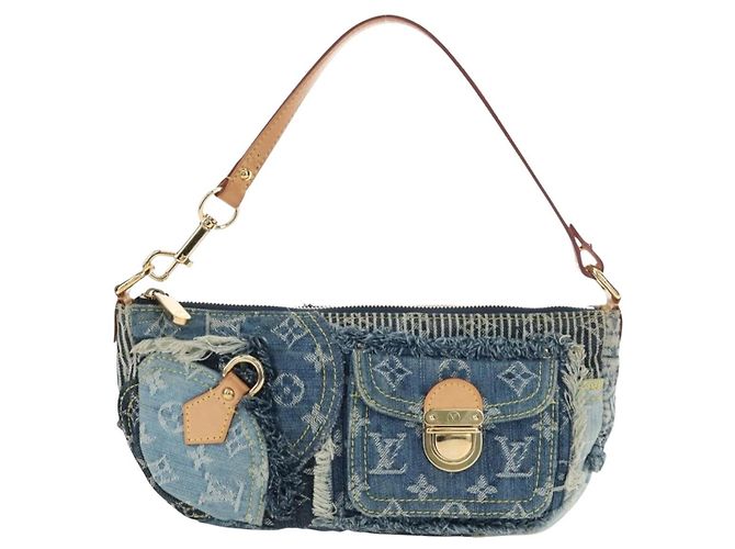 LOUIS VUITTON Monogram Denim Patchwork Pouchy Bag Blue M92382 LV Auth ki6696M - vista 2