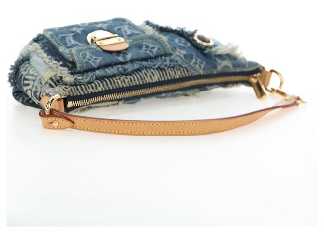 LOUIS VUITTON Monogram Denim Patchwork Pouchy Bag Blue M92382 LV Auth ki6696M - vista 7