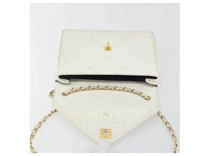 CHANEL Matelasse Chain Shoulder Bag Lamb Skin White Gold CC Auth 193136 Bianco D'oro - vista 16