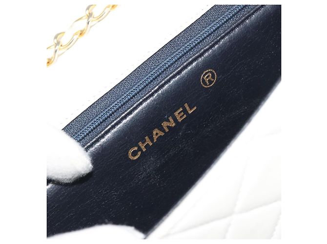 CHANEL Matelasse Chain Shoulder Bag Lamb Skin White Gold CC Auth 193136 Bianco D'oro - vista 17