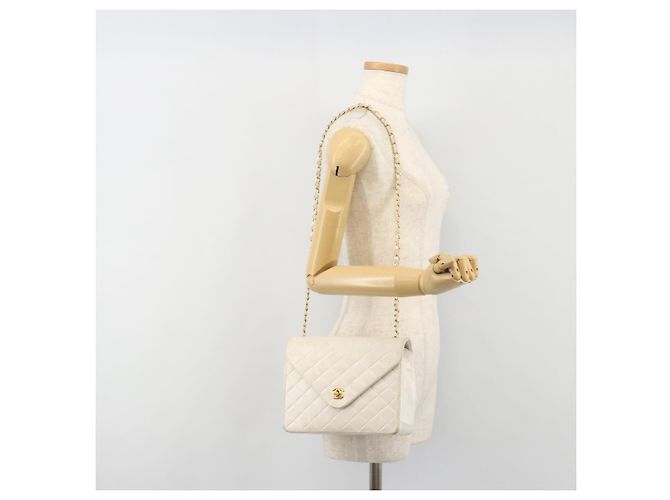 CHANEL Matelasse Chain Shoulder Bag Lamb Skin White Gold CC Auth 193136 Bianco D'oro - vista 24