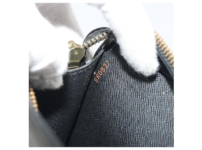 LOUIS VUITTON Epi Pochette Homme Clutch Nero M52522 LV Auth ep15569 - vista 12