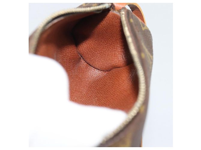 LOUIS VUITTON Pochette Monogram Papillon LV Auth 193850 Monogramma - vista 17