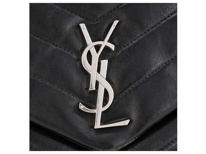 SAINT LAURENT - Borsa a tracolla Loulou Medium in pelle liscia nera Nero - vista 5